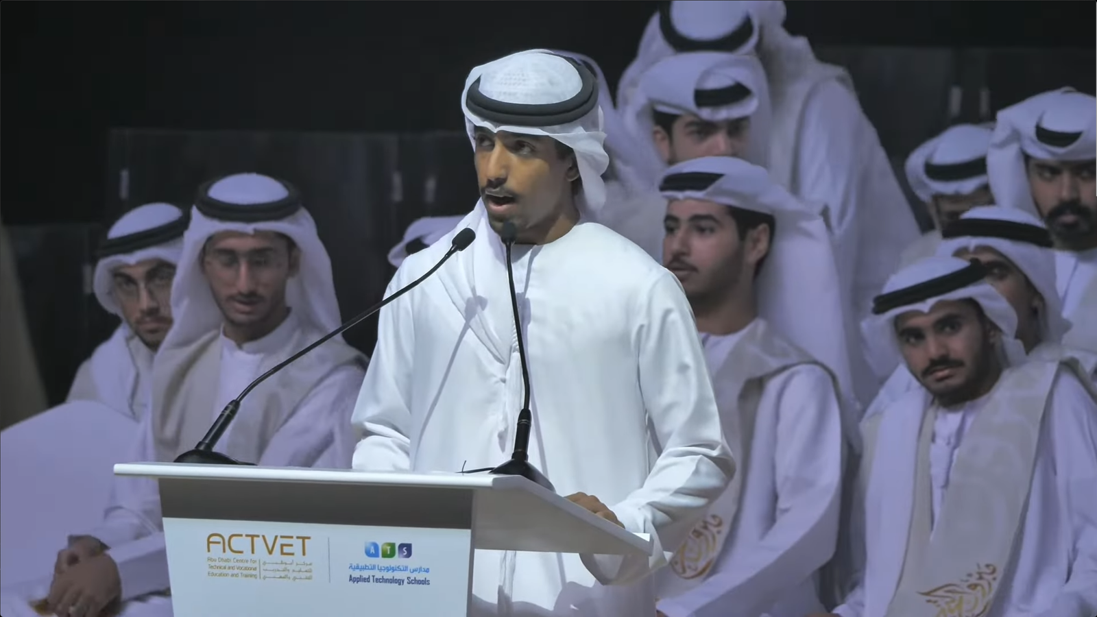 تخريج 2025 – التكنولوجيا التطبيقية | Graduation 2025 – Applied Technology
